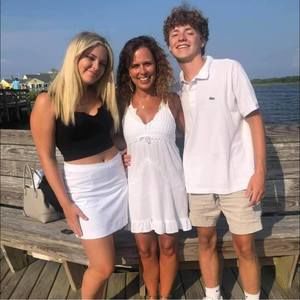 Meet your Posher, Kellie kouri